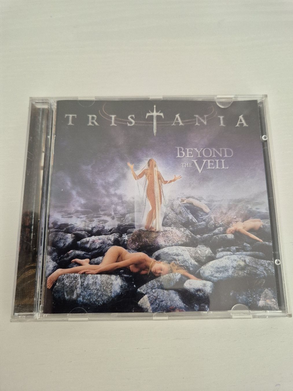 CD: Tristania -  Beyond the Veil - CD – Nuovo (secondo la descrizione) da Uster venduto da newwave0