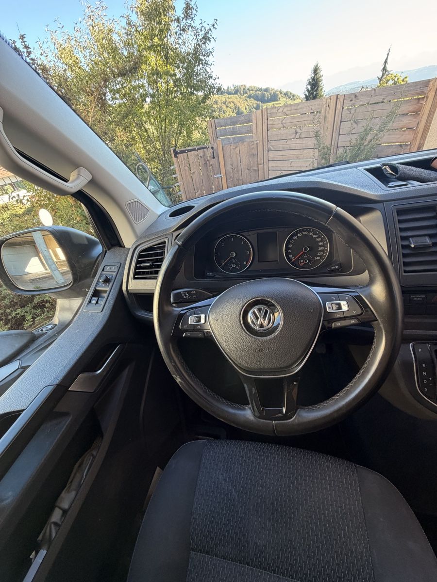 VW Automobili: VW Multivan T6 Van 7-Sitzer – Usato da Utzigen venduto da Oeno 3