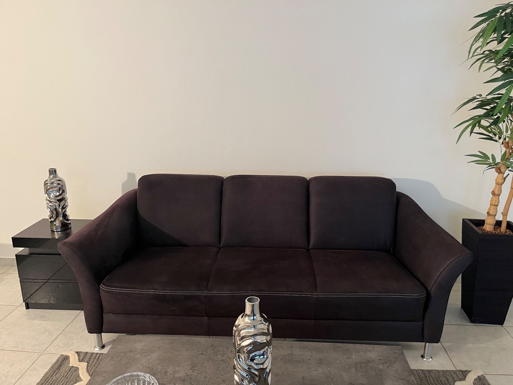 Livique Sofas: Livique Sofa 3-Seat – Gebraucht aus Lachen SZ von aba_9vg2 5