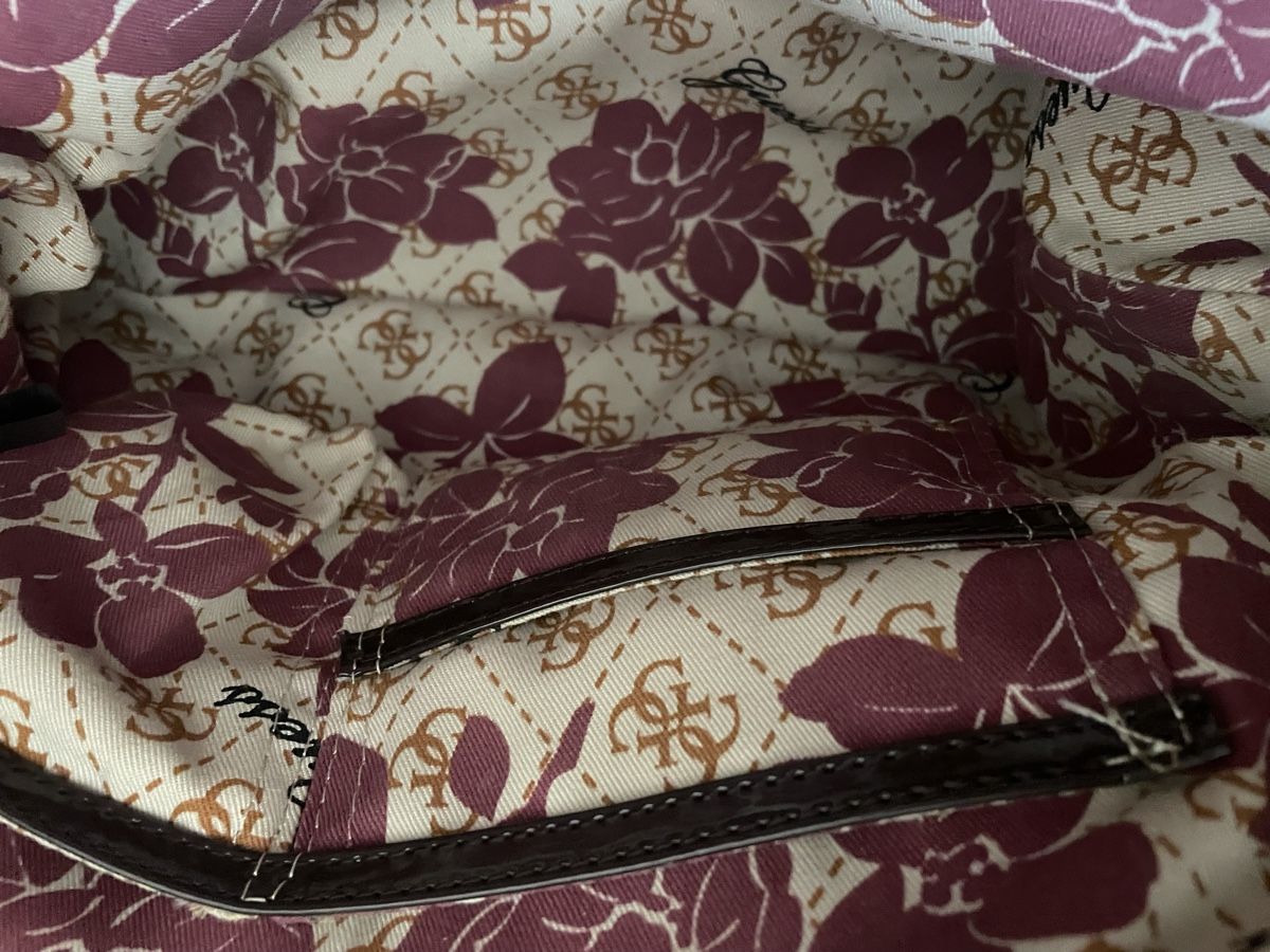 Guess Taschen für Damen: GUESS Handtasche Braun mit Logodruck – Gebraucht aus Eschenbach SG von Patri84 5