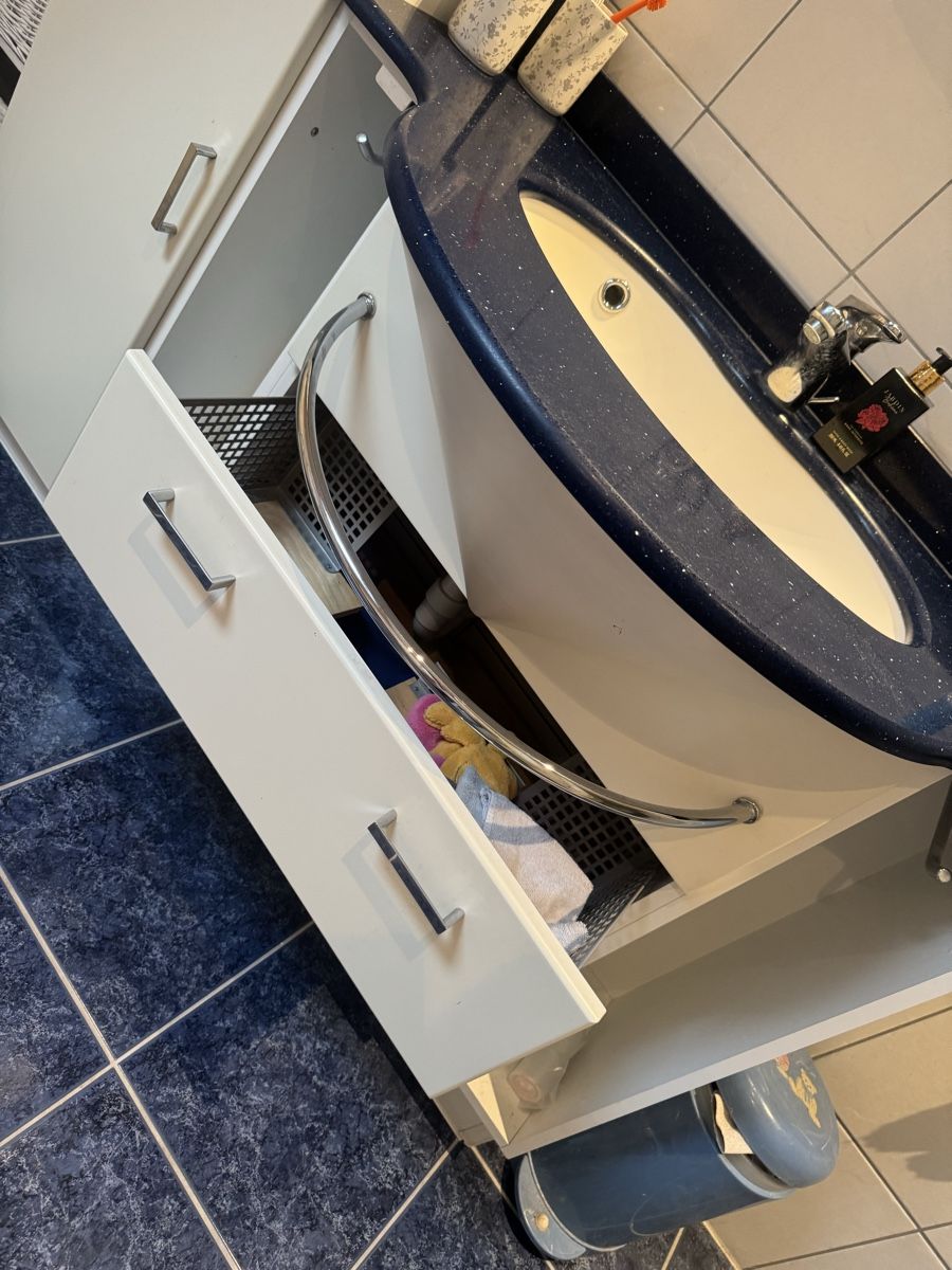 Mobili per bagno: Badzimmermöbel  – Usato da Muhen venduto da lia_8nby 2
