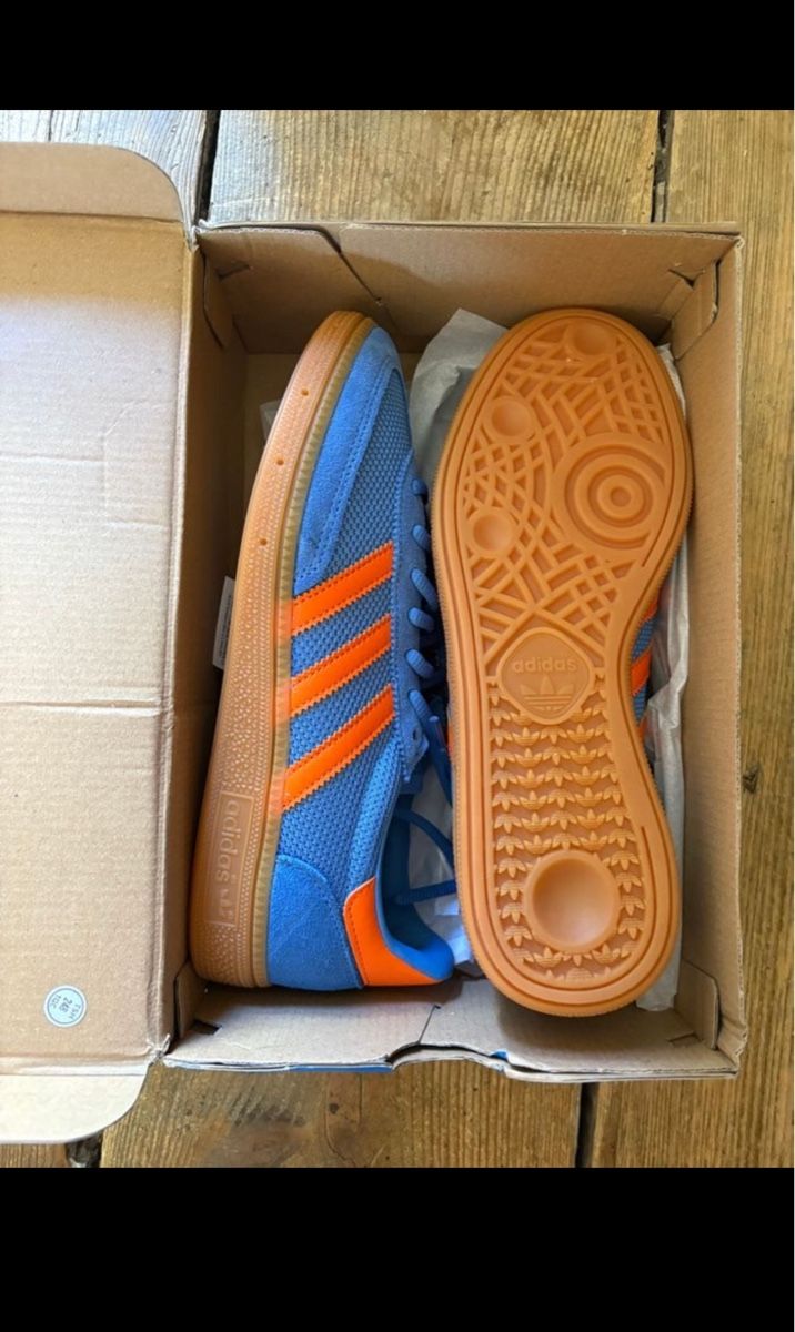 Adidas Scarpe da donna: Adidas spezial bleu orange – Nuovo (secondo la descrizione) da La Tour-de-Trême venduto da ben_kn6s 1