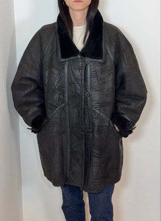 Original shearling coat Unisex winter coat montone