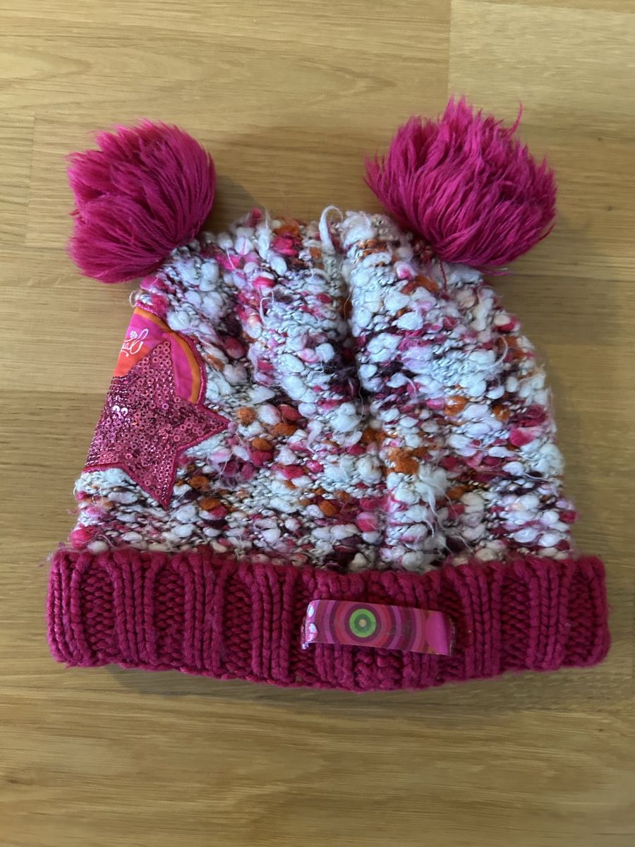 Desigual Altro abbigliamento per bambina: Bonnet et écharpe Desigual – Usato da Daillens venduto da guisepa 1
