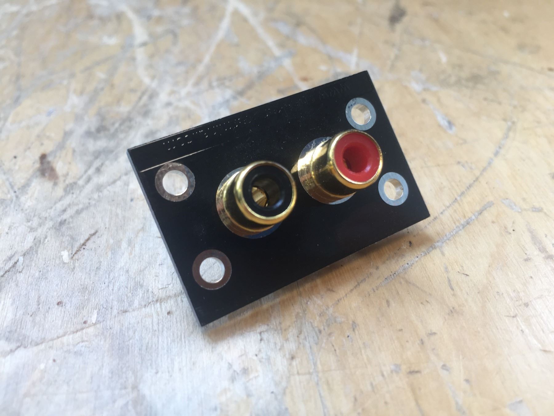 Revox Apparecchi a nastro: ReVox Cinch Buchse Stereo – Nuovo e nell'imballaggio originale da Winterthur venduto da klassikaudio
