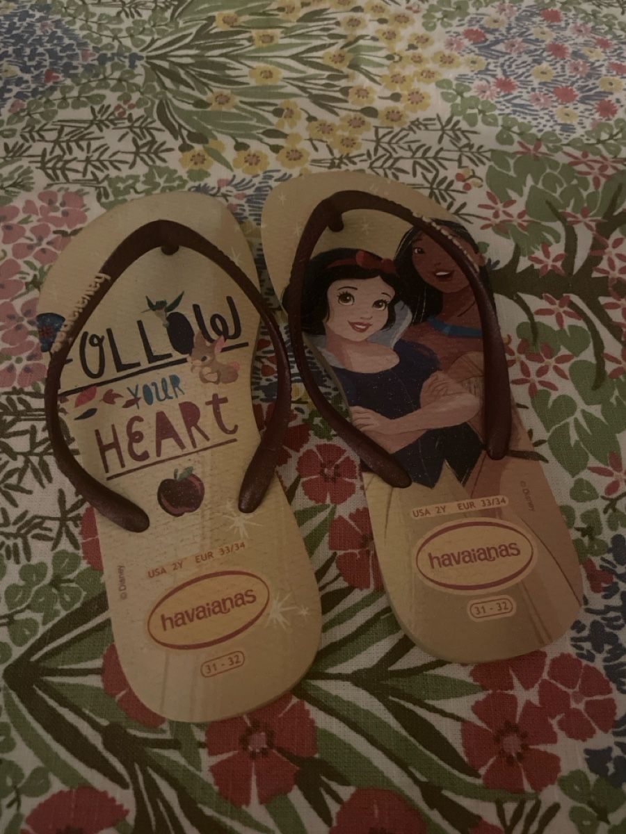 Havaianas Scarpe per ragazze: Havaianas Flip Flops Gr. 33 34 Schneewittchen Pocahontas – Usato da Luzern venduto da caracena 1