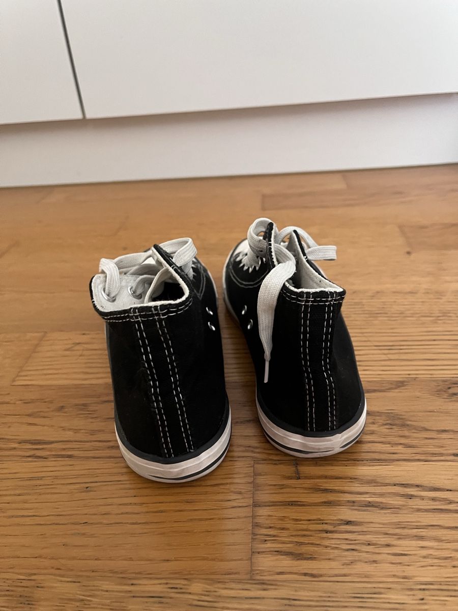 Scarpe da donna: Schwarze Turnschuhe Gr. 38 – Usato da Bürglen TG venduto da Sunny005 3