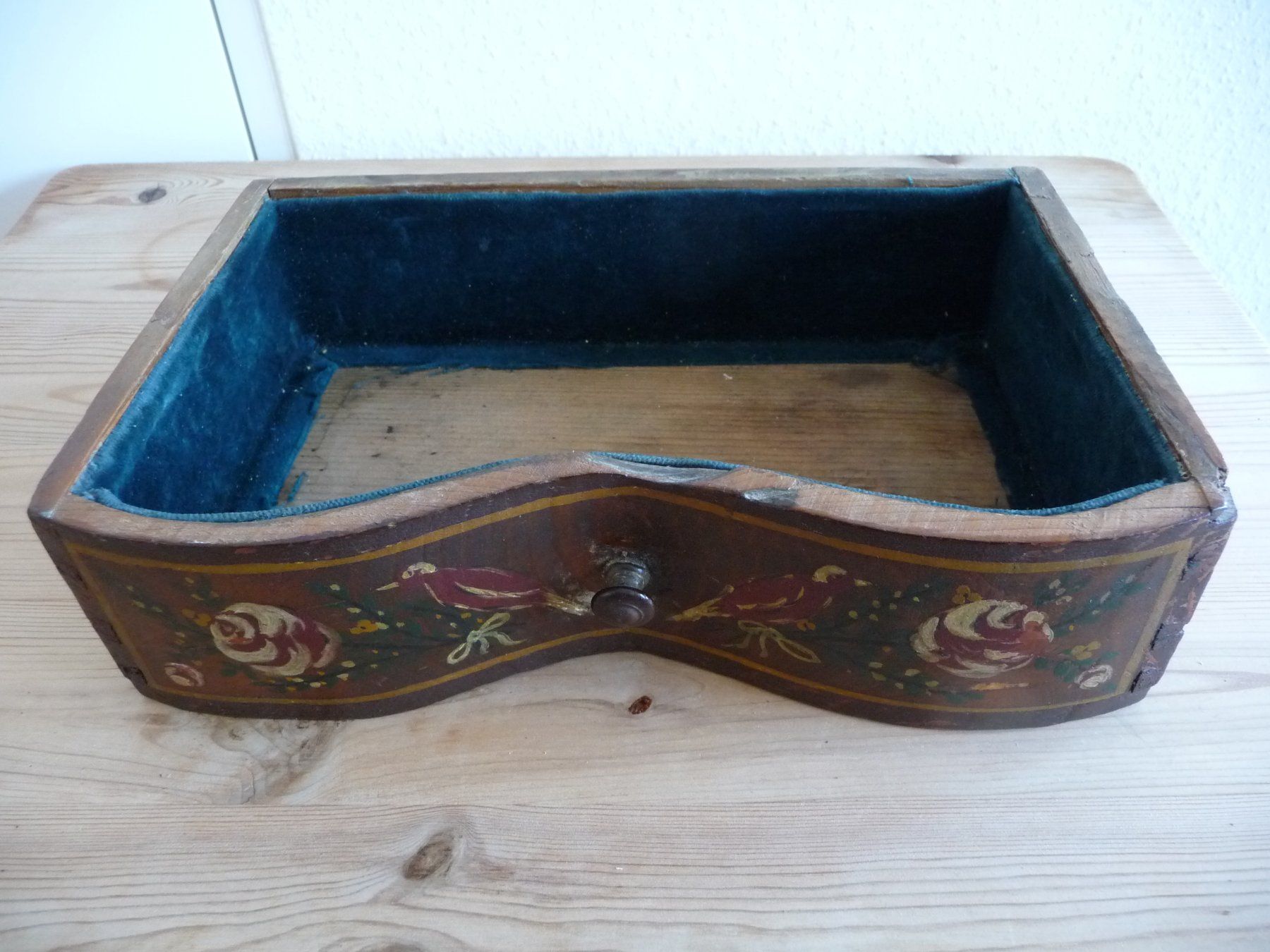 Cassettiere: Schöne kleine barocke Modellkommode – Usato da Muttenz venduto da Mithrur 5