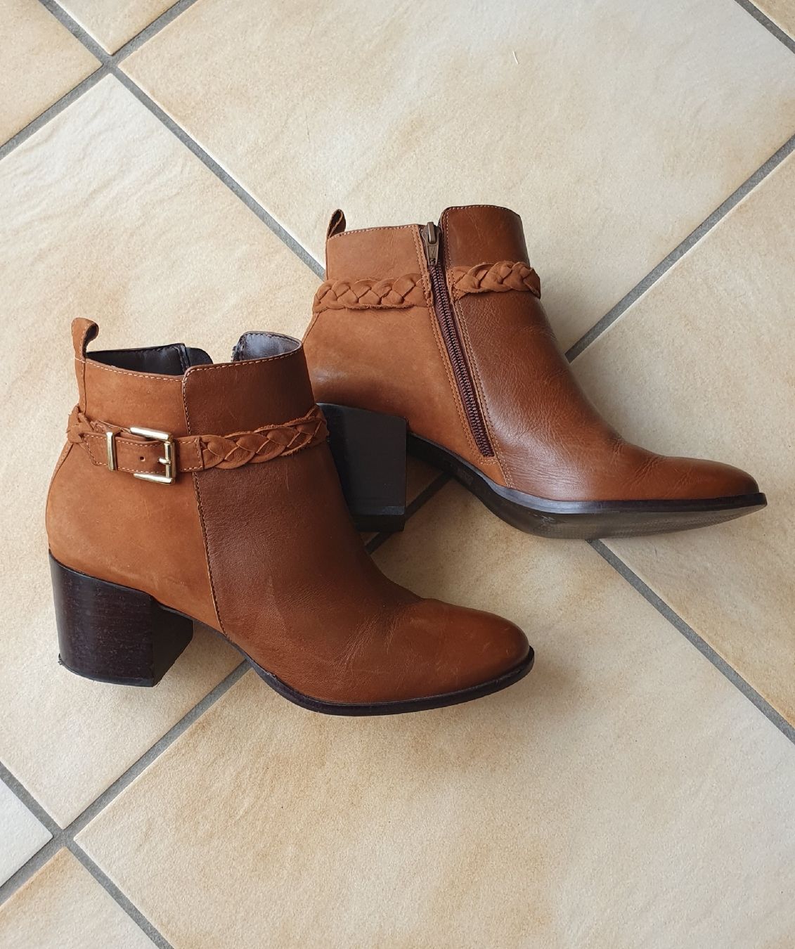 Scarpe da donna: San Marina cuir 40 – Usato da Erde venduto da zakleblanc 3