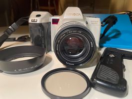 Minolta Dynax 8000i white Kamera mit Objektiv