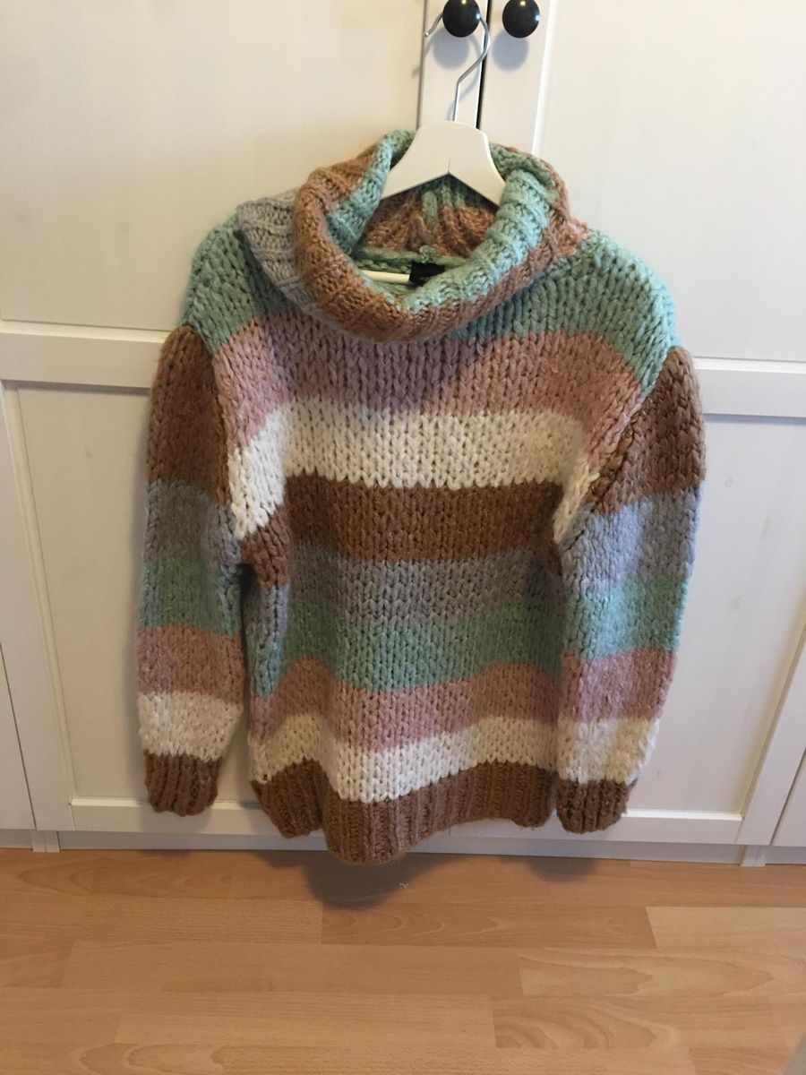 Maglioni & Felpe: River Island - Knit Jumper XS – Usato da Bazenheid venduto da hat_96