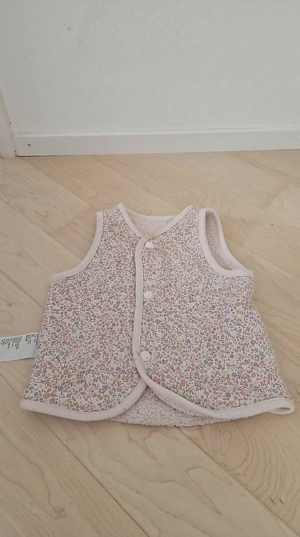 Altro abbigliamento per bambina: Wendewest _gr.80 Uniqlo – Usato da Flurlingen venduto da Nicole_Koogoo