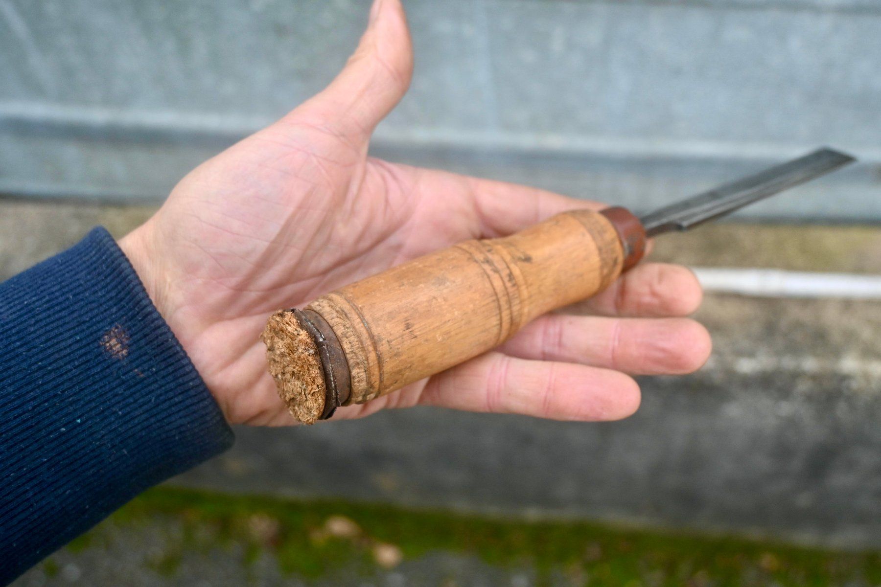 Tutti gli attrezzi: alter DELPHIN Beitel STECHBEITEL länge 25.5cm – Usato da Pfaffhausen venduto da mono_rec 4