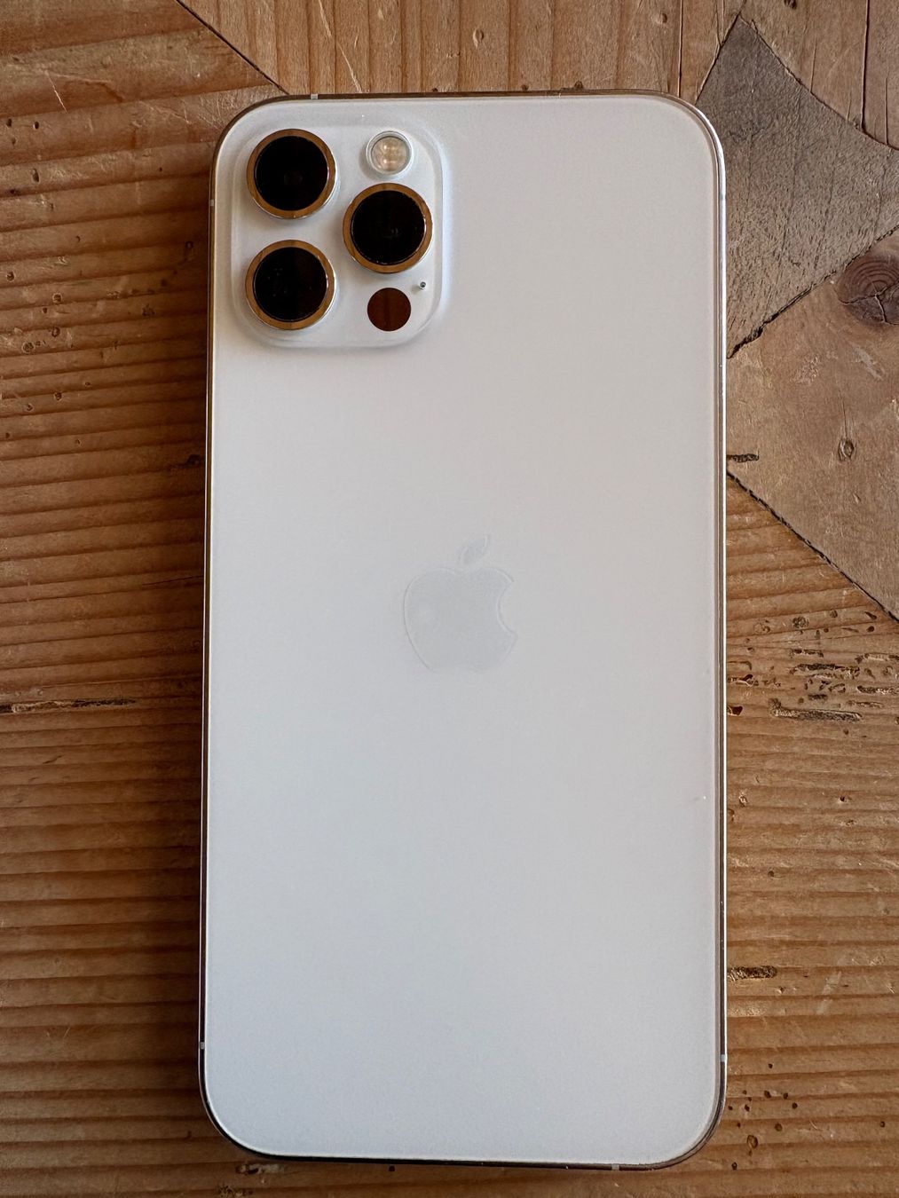 Apple Telefoni cellulari / Smartphones: I Phone 12 pro, 256 GB, Weiss – Usato da Baden venduto da kimberlygraf12 1
