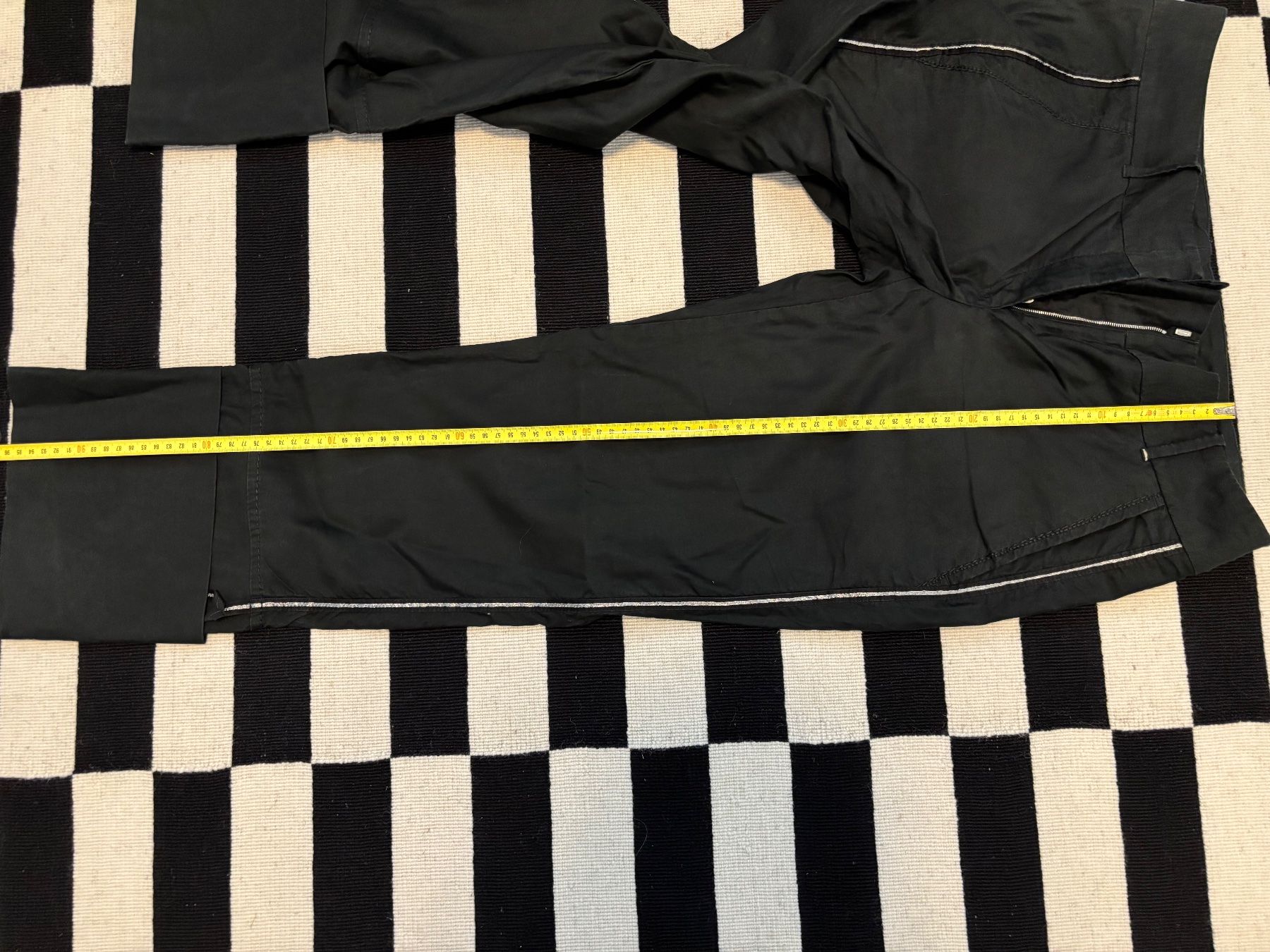 Pantaloni: Marithé + François Girbaud Hose schwarz Grösse 42 – Usato da Küsnacht ZH venduto da MaBaCa 4