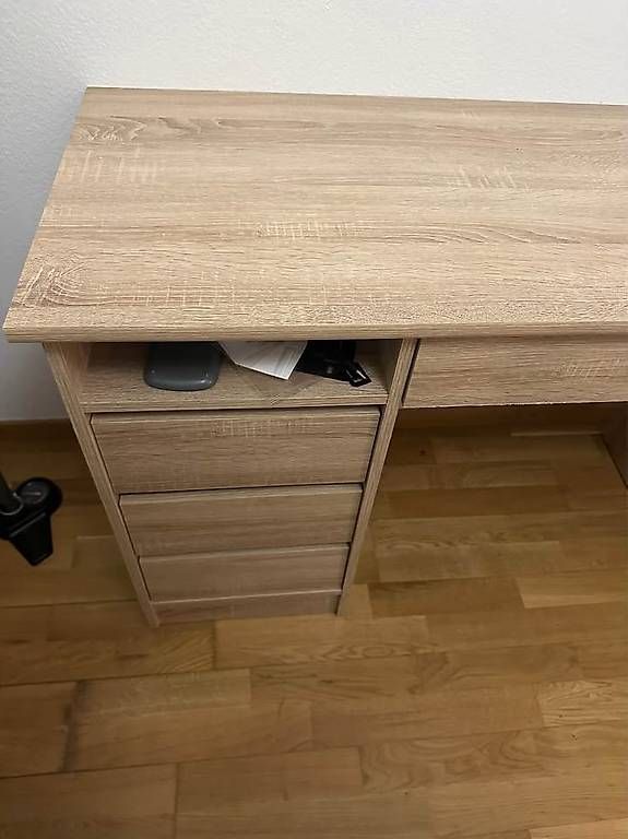 Scrivanie: Bureau conforama school – Usato da Lausanne venduto da leo_kq6x 2