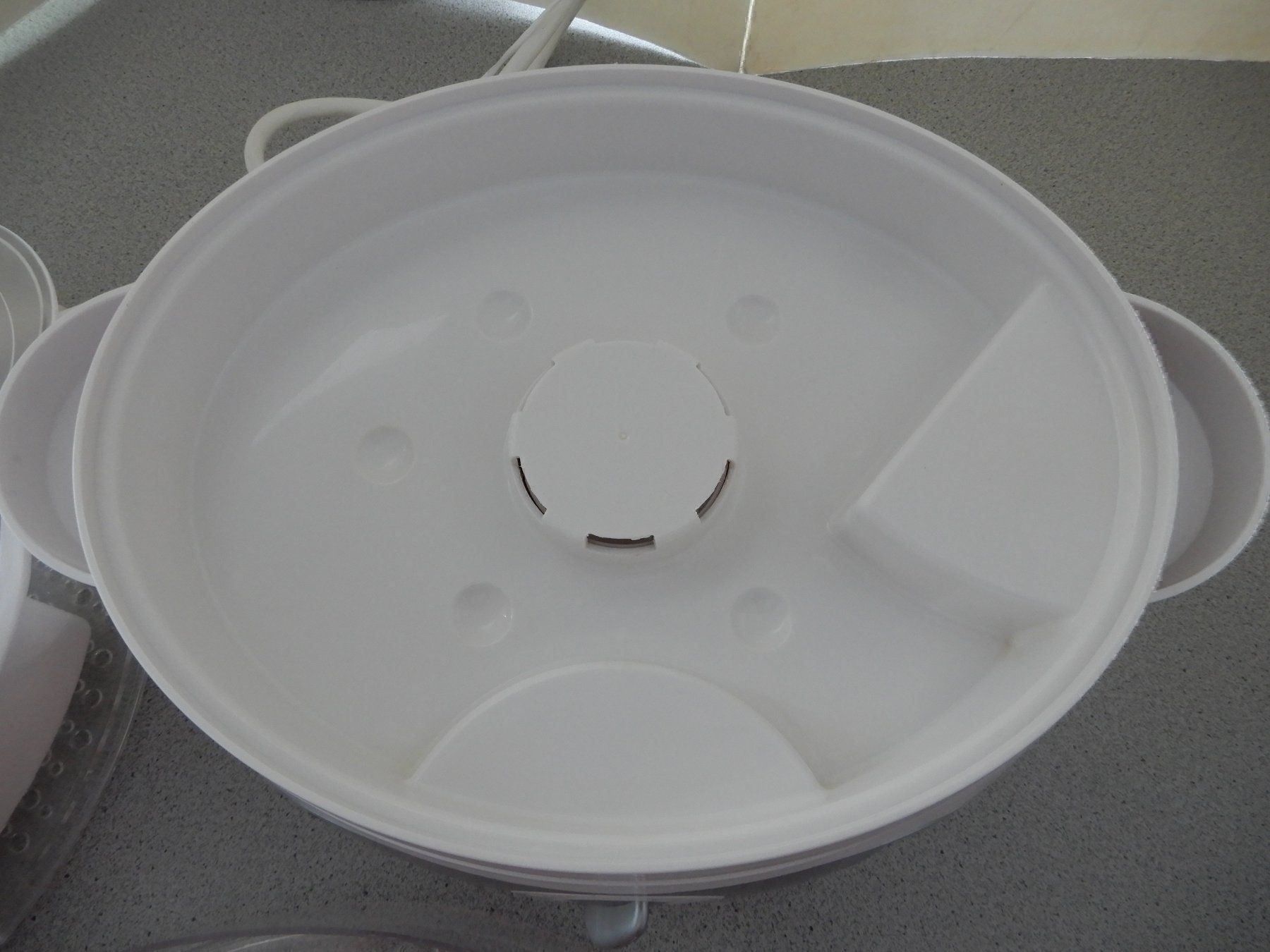 Turmix Elettrodomestici da cucina: Turmix Steamer/Dampfgerät DG 900 – Usato da Burgdorf venduto da Liss 5
