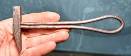cooles altes Metall - Hämmerchen L 17cm
