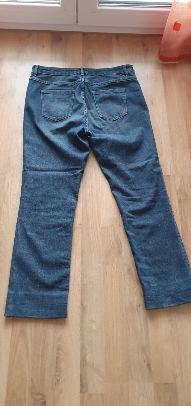 Jeans: 4 Paar Hosen, Gr. 40 – Usato da Wallenwil venduto da Rainbow45 1