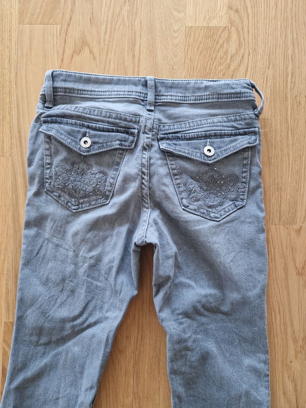H&M Lotti & Set di vestiti: Kleiderpaket XS – Usato da Zürich venduto da akaebi 3