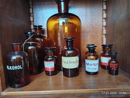 Alte Apothekerflaschen, Glasflaschen, braun, Deko, Vintage