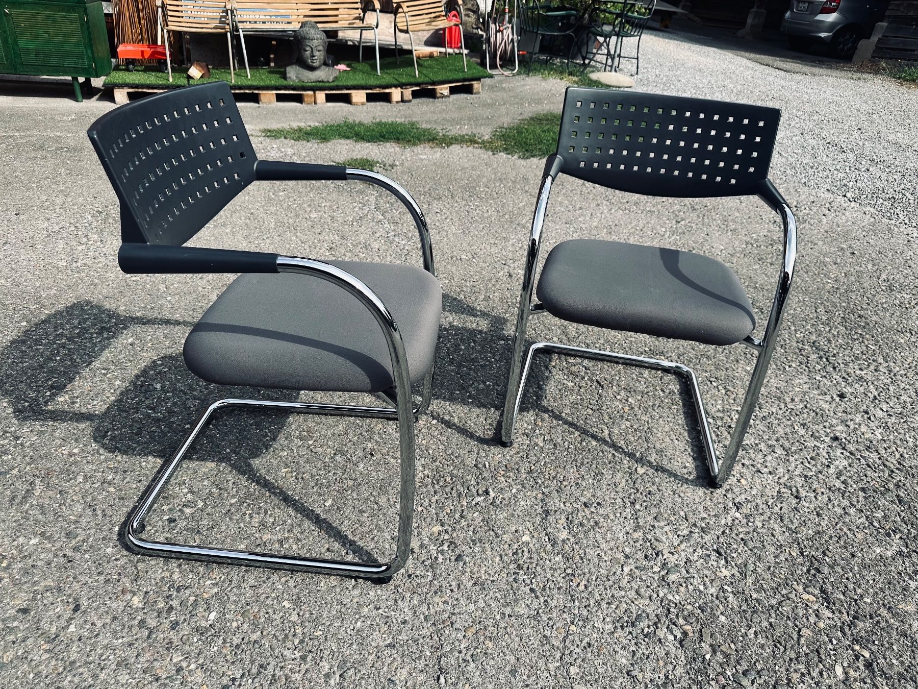 Vitra Sedie: 2 Vitra -Stühle, gut erhalten – Usato da Otelfingen venduto da Yossi-68 1