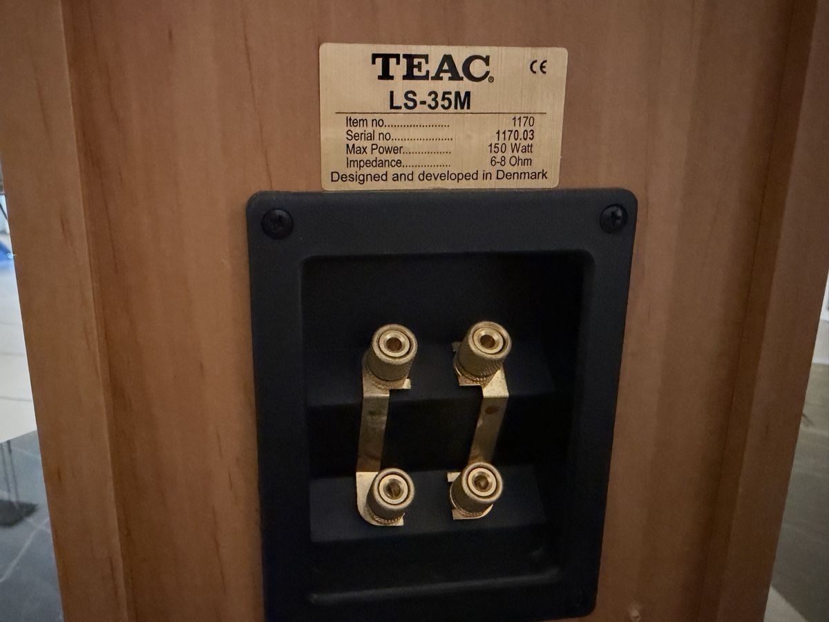 Teac Amplificatori: TEAC A-H 500i VERSTÄRKER – Usato da Rapperswil SG venduto da Whitecielo 7