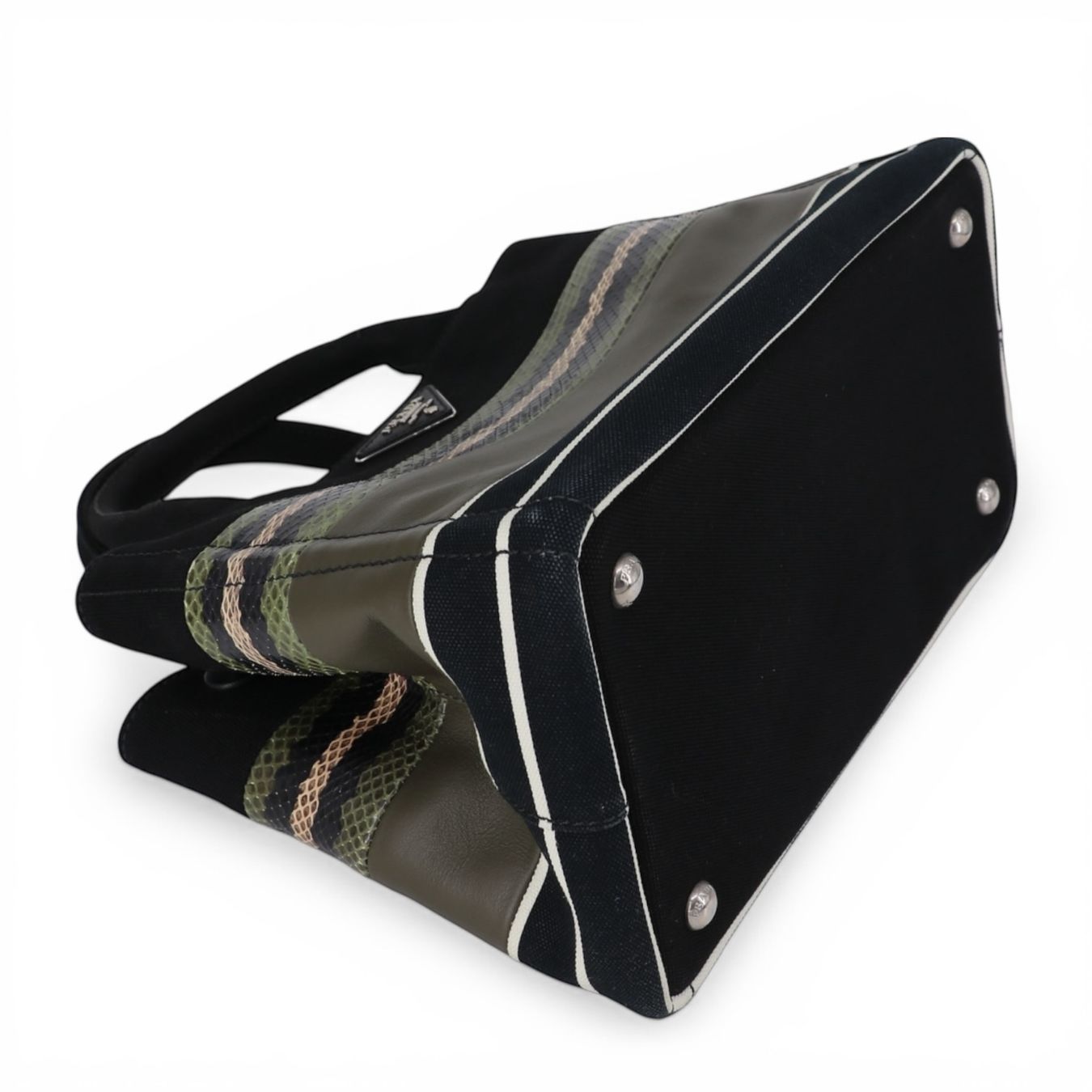 Prada Taschen für Damen: Prada Canapa schwarz/grün – Gebraucht aus Binningen von Designerlabels 6