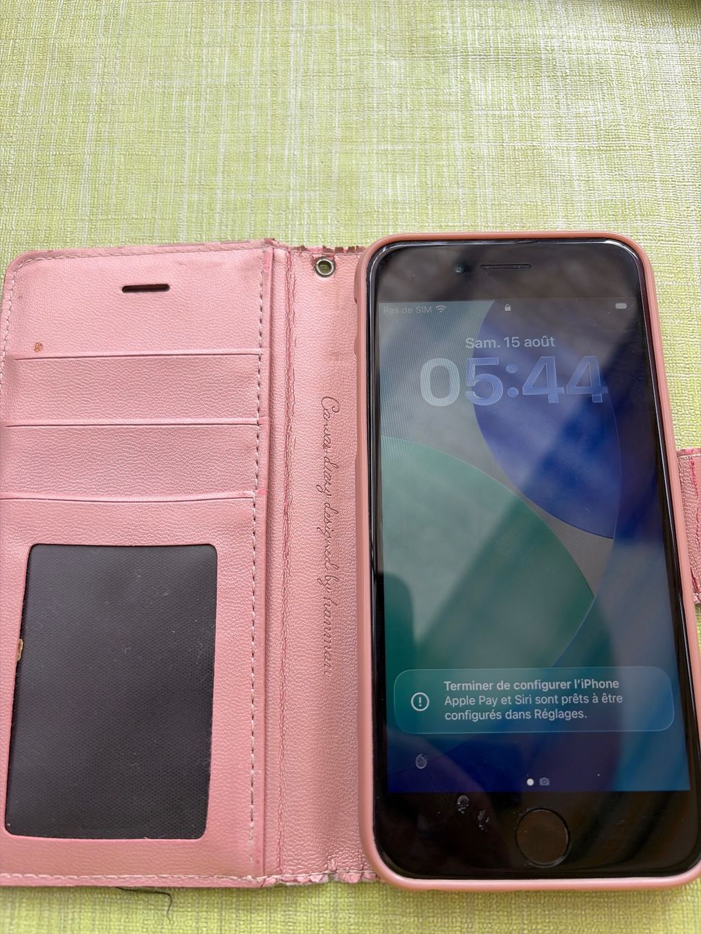 Apple Telefoni cellulari / Smartphones: iPhone SE – Usato da Gampelen venduto da Disabo 3
