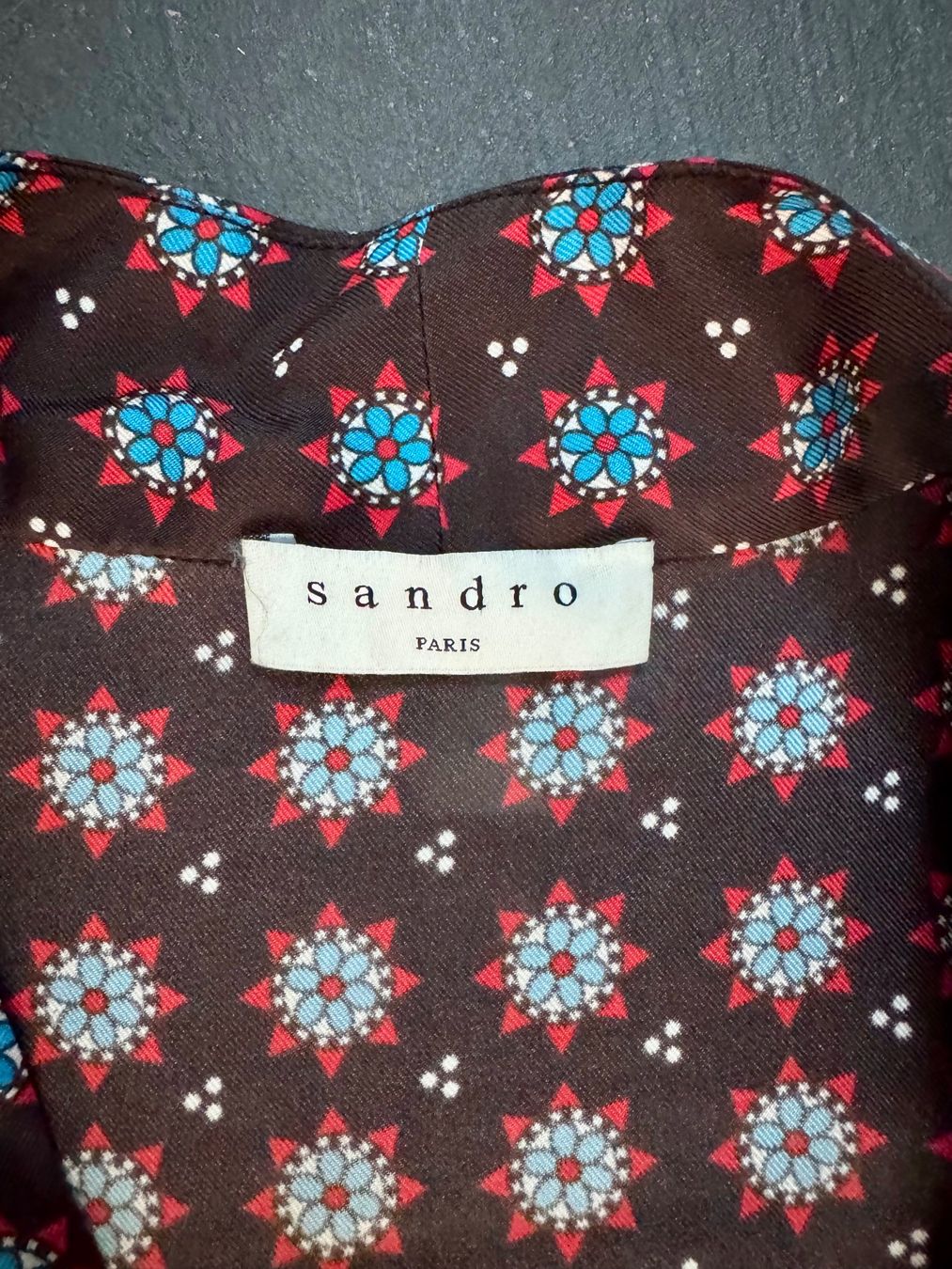Sandro Vestiti: 100% Seidenkleid von Sandro (EU 34) – Usato da Wädenswil venduto da LH76 1