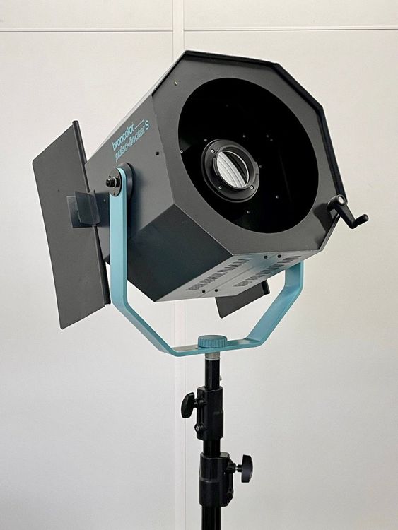 broncolor Pulso-flooter S - 家電、AV、カメラ