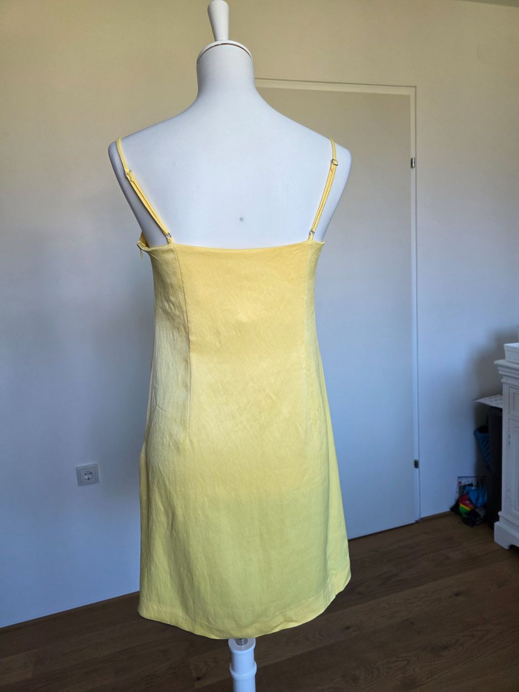 Salsa Vestiti: Kleid Mini SALSA – Usato da Altstätten SG venduto da Calendula-7 1