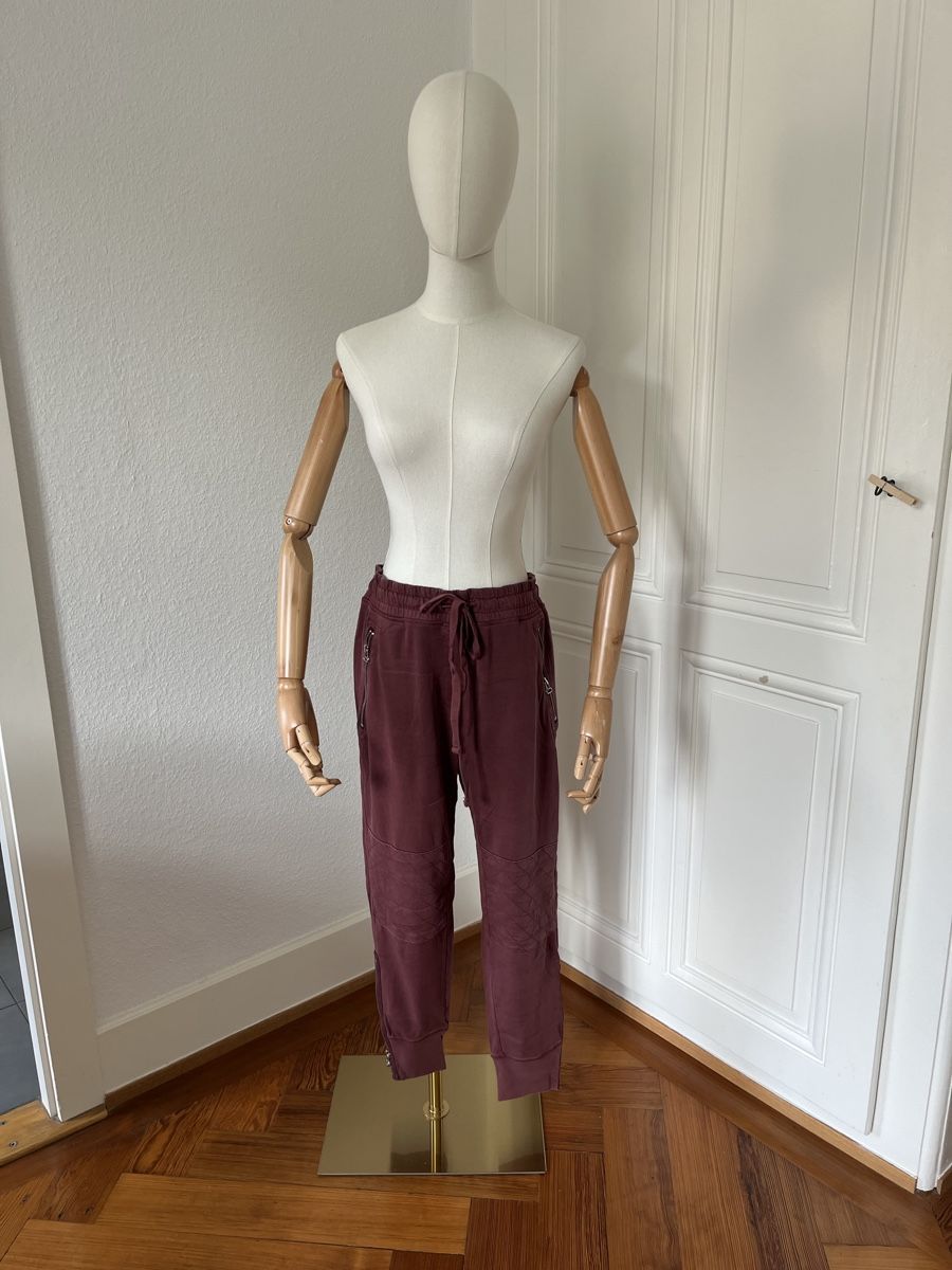 Gap Pantaloni: GAP Crafted burgundy Joggers - Size M – Usato da Mies venduto da Nib2011
