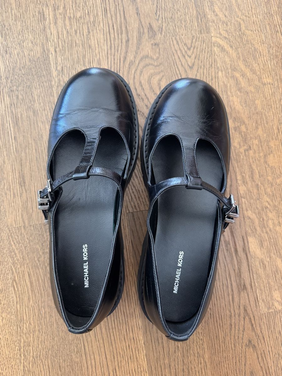 Michael Kors Chaussures femmes: Michael Kors Mary Jane Schuhe schwarz – D'occasion à Uitikon Waldegg par Ni_La_007 6