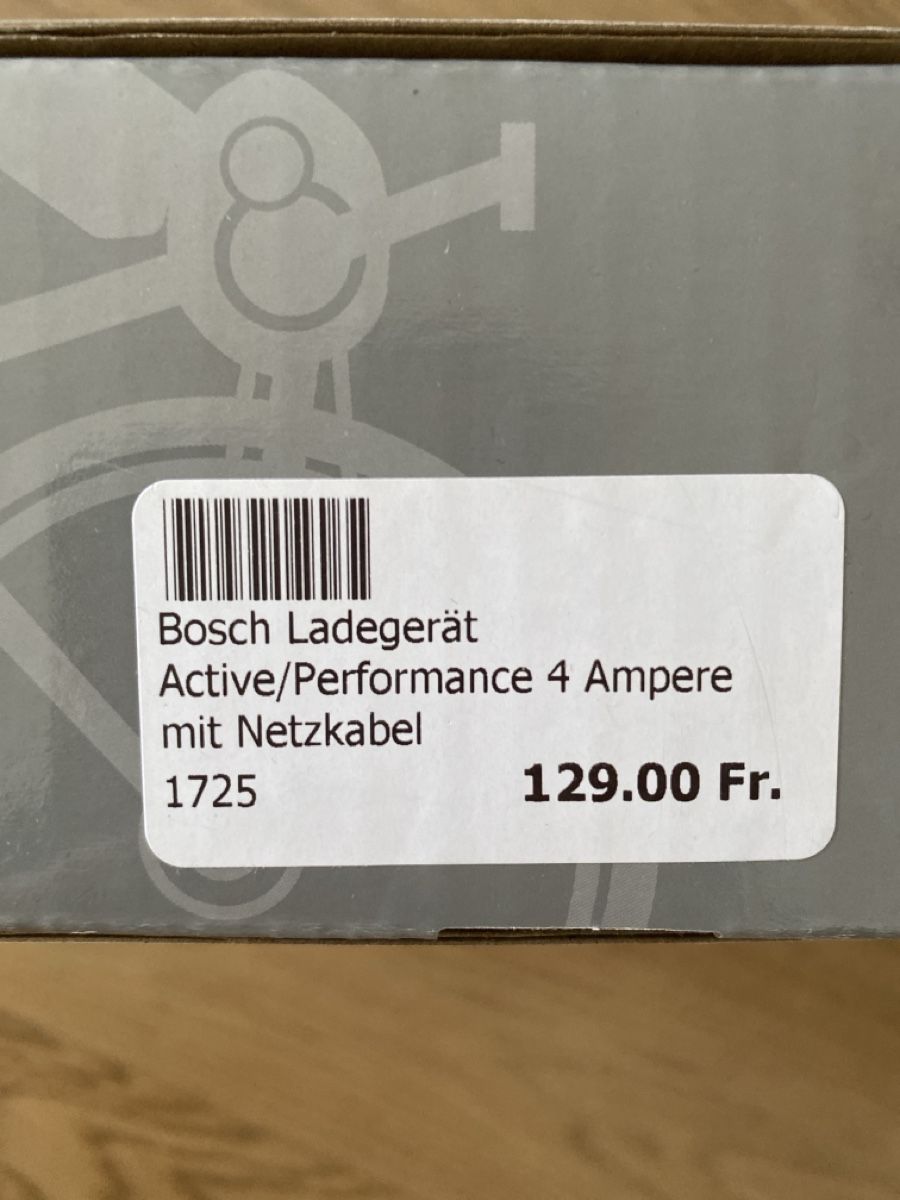 Chargeurs: Bosch eBike Ladegerät – Neuf avec emballage d'origine à Eglisau par neto01 2