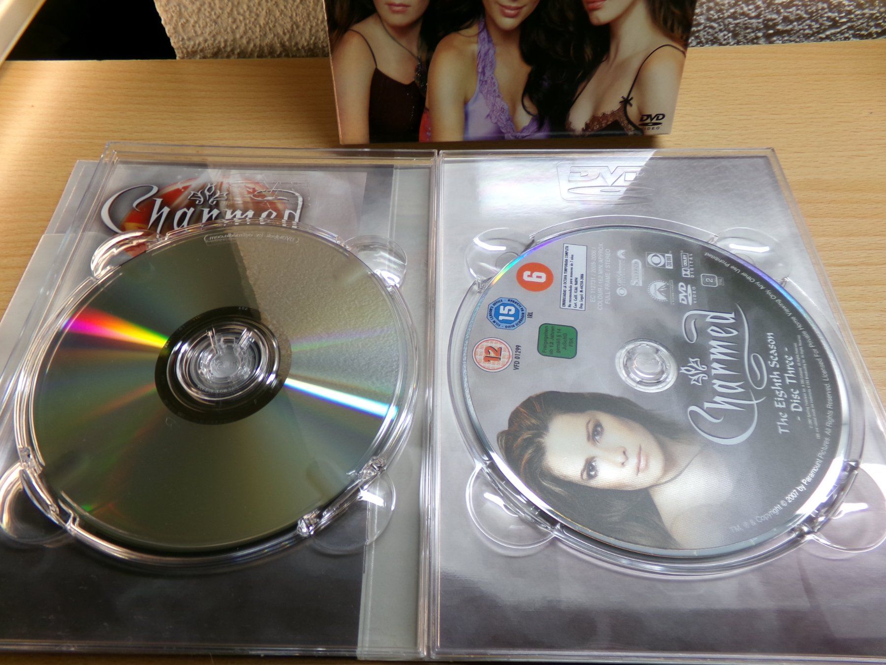 Alle DVDs: Charmed Staffel 8.1 – Gebraucht aus Hombrechtikon von Maloev17 4