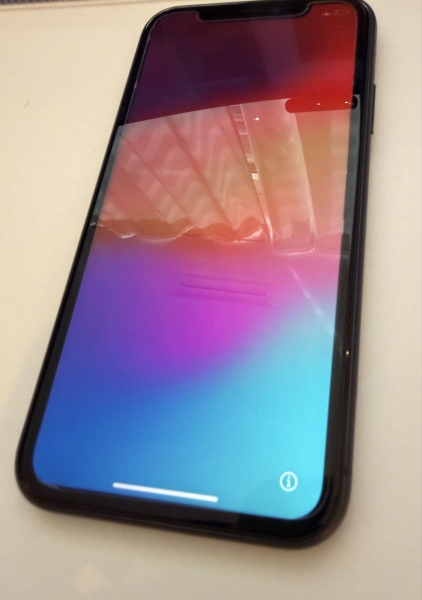 Apple Handys / Smartphones: iPhone 11 in Spacegrau mit 64gb – Gebraucht aus Winterthur von R2D_Y7C 1