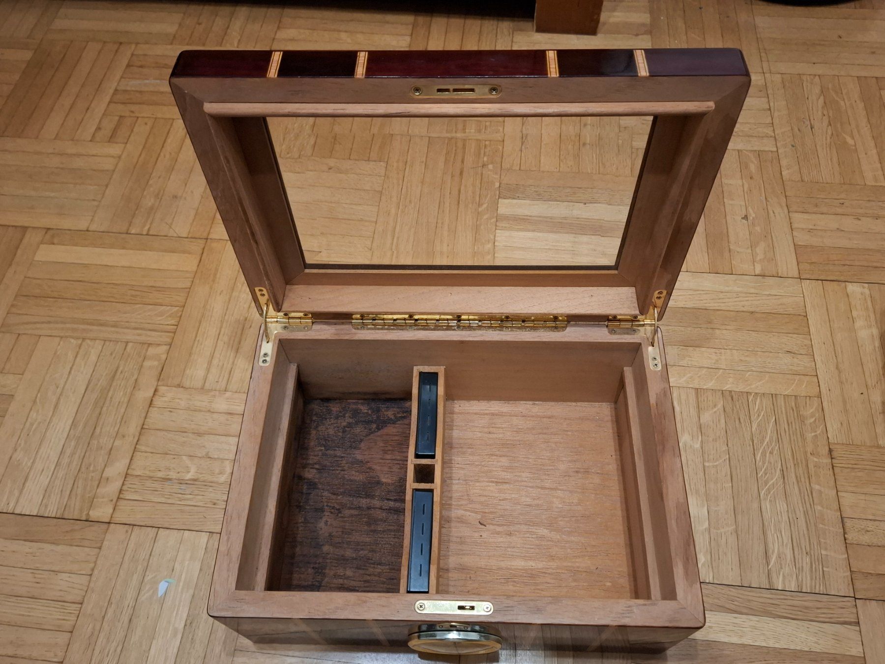 Humidor per sigari: Cave à cigare – Nuovo (secondo la descrizione) da Onex venduto da kal_b2w8 2