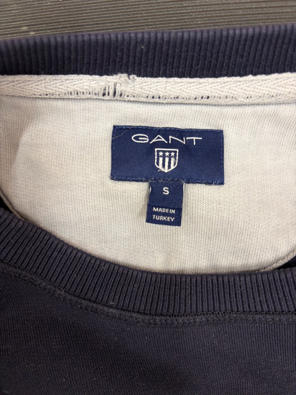 Gant Maglioni & Felpe: Gant Pullover dunkelblau mit Logo, Herren-Grösse S – Usato da Uitikon Waldegg venduto da SanjaR 2