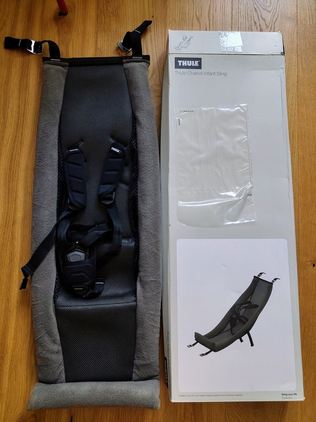 Thule Anhänger: Thule Infant Sling – Gebraucht aus Rheinfelden von val_bw9m 3