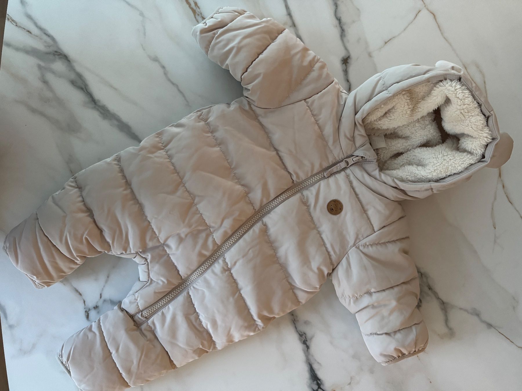 H&M Completi: Schneeanzug mit Teddyfutter - Helles Greige – Nuovo (secondo la descrizione) da Rain venduto da tan_karim 1