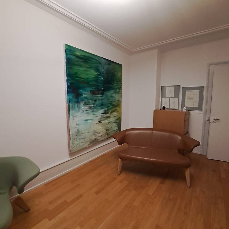 Divani: Sofa mit Hocker, 2 x Lounge Chairs, Firma ClassiCon – Usato da Fraubrunnen venduto da puzol 3