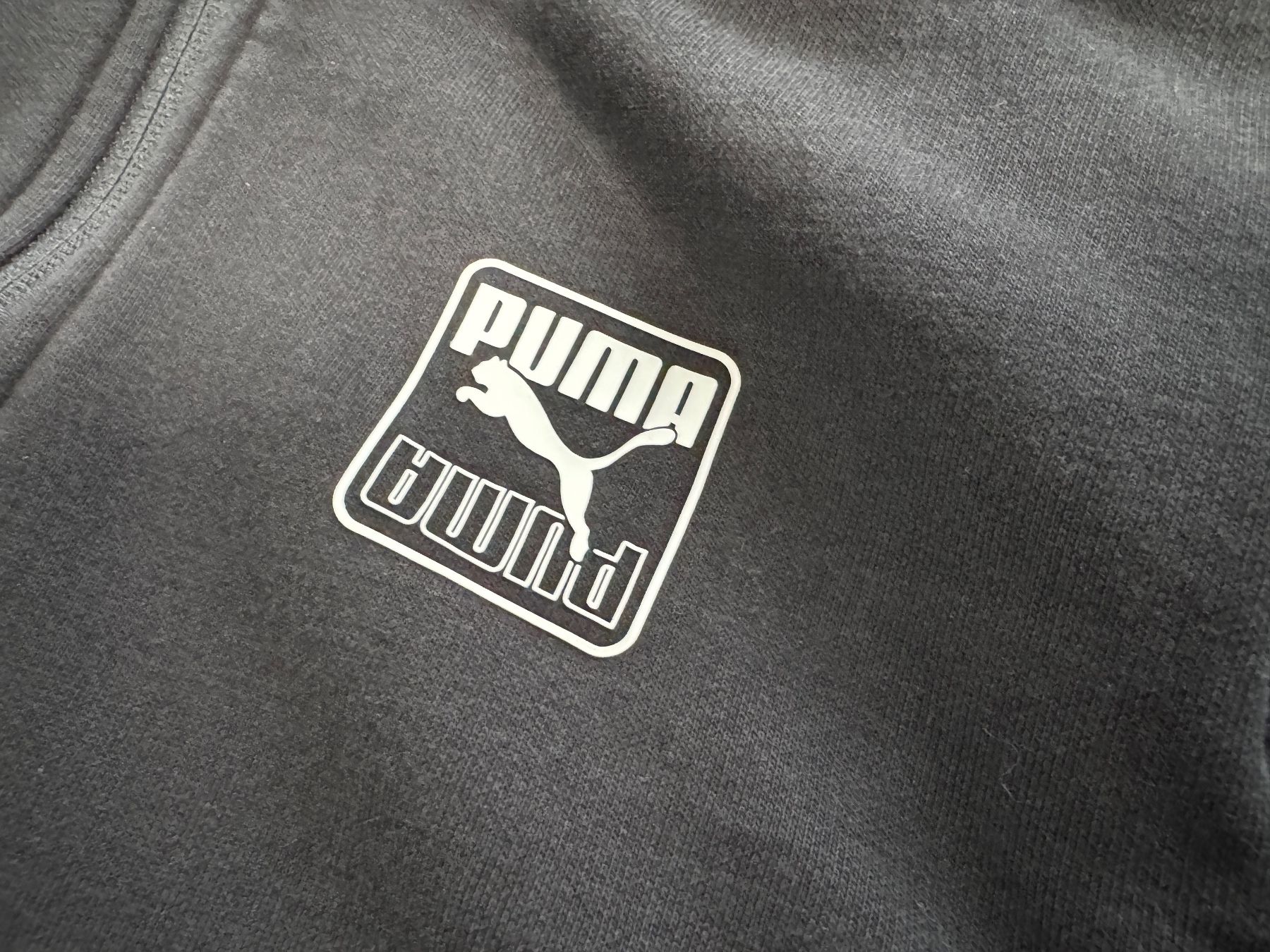 Puma Pullover & Sweatshirts: Puma zip hoodie kid Sz M – Gebraucht aus Neuchâtel von _Easy_to_Find_ 1