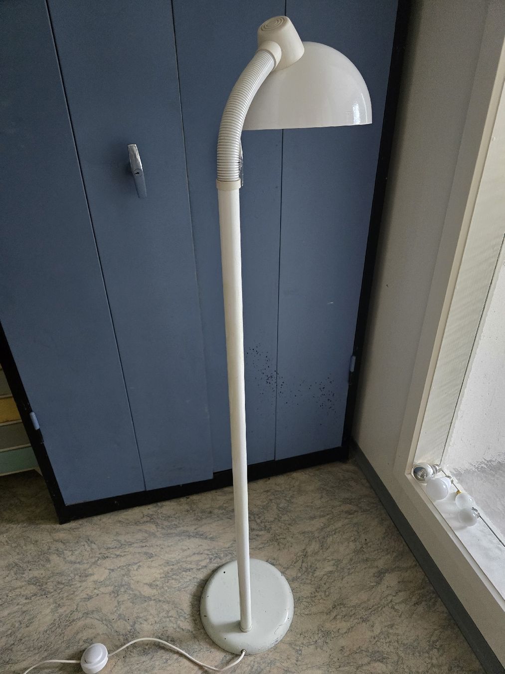 Lampen: 70er Stehlampe – Gebraucht aus Biel/Bienne von alexriveros2 2