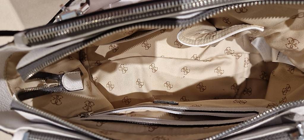 Guess Borse da donna: GUESS Tasche weiss NEU – Nuovo e nell'imballaggio originale da Plons venduto da fra_8cp5 1