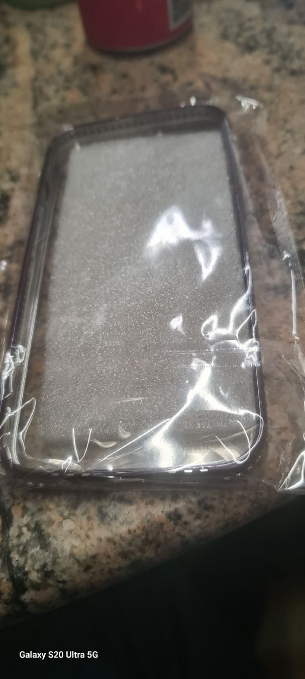 Covers & Schutzfolien: iphon 15 Hülle – Neu und originalverpackt aus Bellerive VD von Hermes5 1