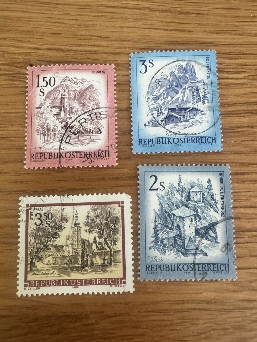 Tutti i francobolli: Briefmarken Österreich Konvolut  – Usato da Muhen venduto da Kusi_ 2