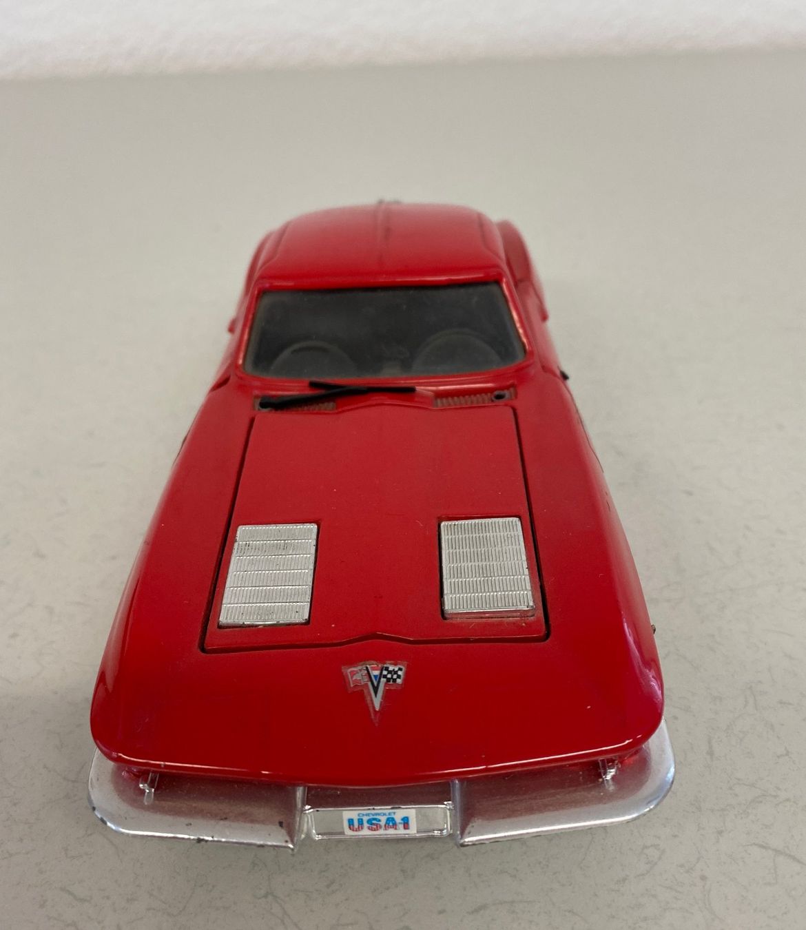 Chevrolet Modellini d'auto: Vintage Corvette Stingray Modellauto, 1/24 – Usato da Niederhelfenschwil venduto da Chleeblatt1938 7