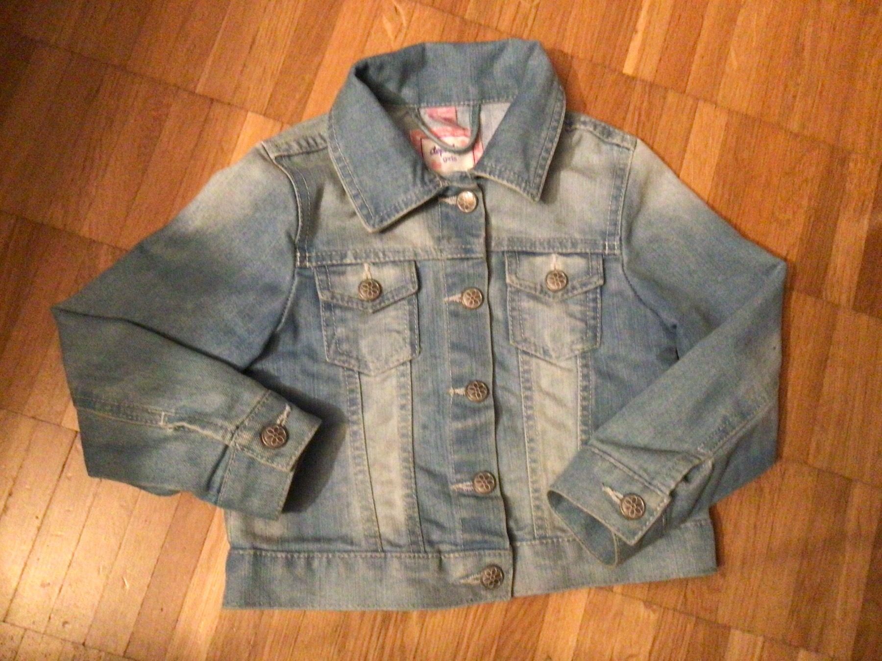 Giacche & Cappotti: Jacke, Jeansjacke Gr. 104 – Usato da Zürich venduto da mdiedric