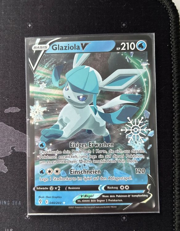 Glaceon V | Evolving Skies Ultra Rare Pokémon TCG 040/203 Sword & Shield